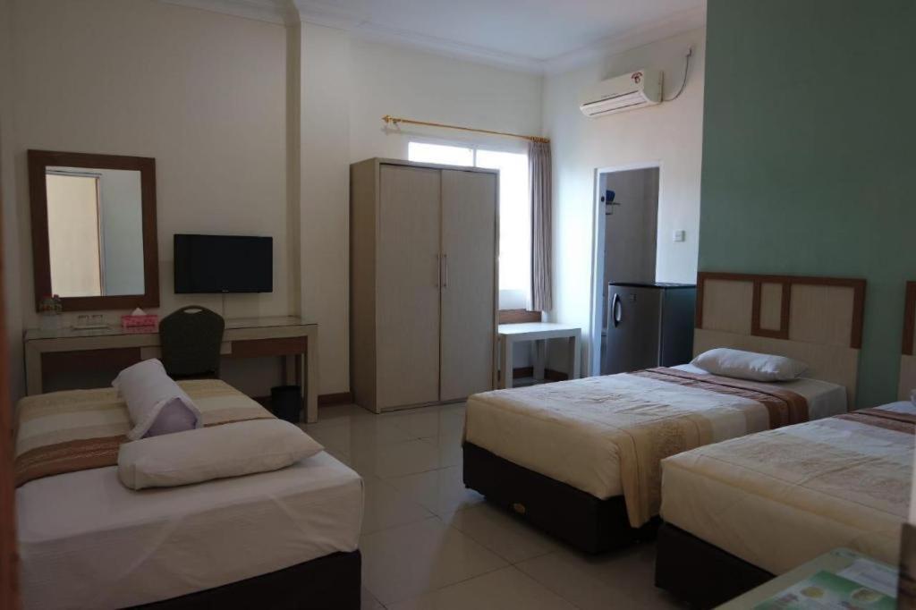 Hotel Sulawesi Gorontalo Surabaya Exterior foto
